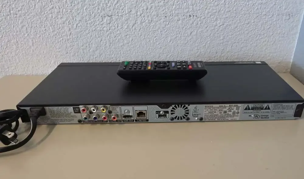 Sony BDP-S580 3D Blu-ray/DVD/CD Player with Remote (no backing) Tested & Works!